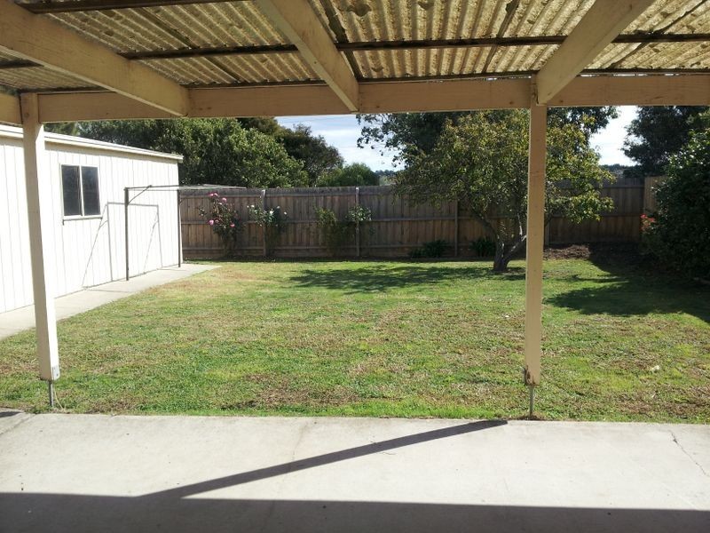 38 Ireland Avenue, Narre Warren VIC 3805