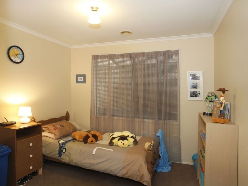 91 Melville Park Drive, Berwick VIC 3806