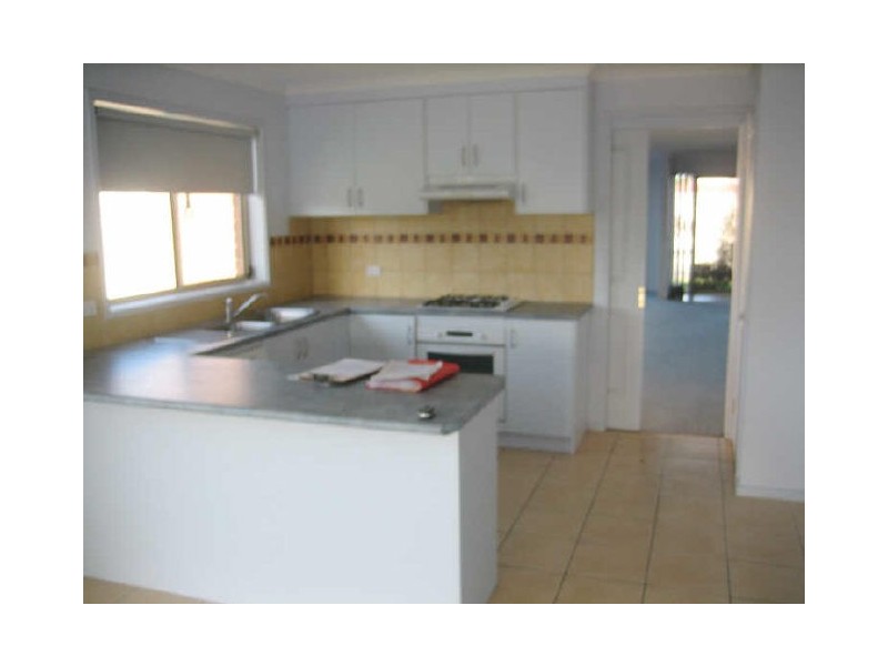 22 Jasa Crescent, Cranbourne VIC 3977