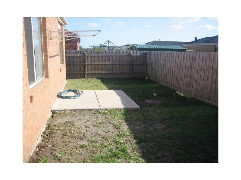 22 Jasa Crescent, Cranbourne VIC 3977