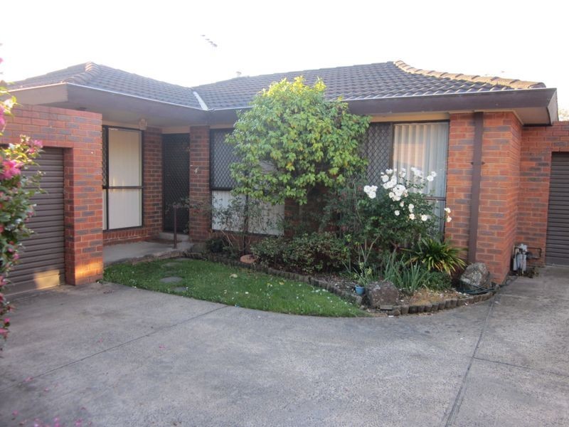 4/25-27 Peel Street, Berwick VIC 3806