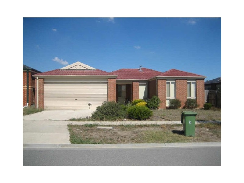 15 Jasa Crescent, Cranbourne VIC 3977