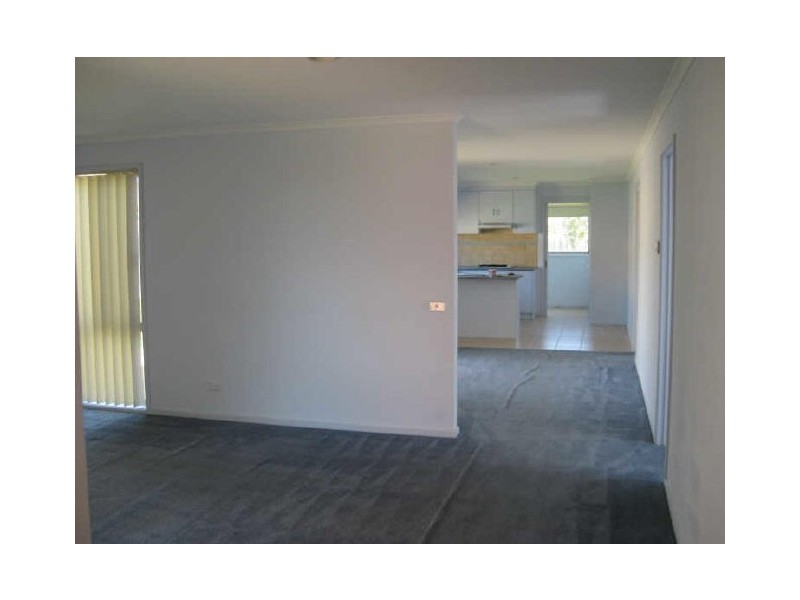 15 Jasa Crescent, Cranbourne VIC 3977