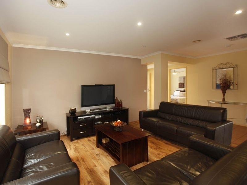 6 Byron Court, Narre Warren South VIC 3805