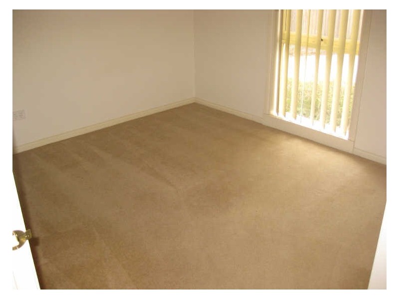 4/1 Gum Nut Drive, Langwarrin VIC 3910