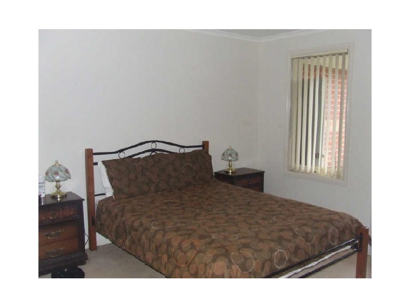 2/1 Gum Nut Drive, Langwarrin VIC 3910