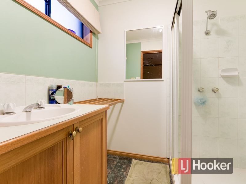 11 Ashton Rise, Narre Warren South VIC 3805