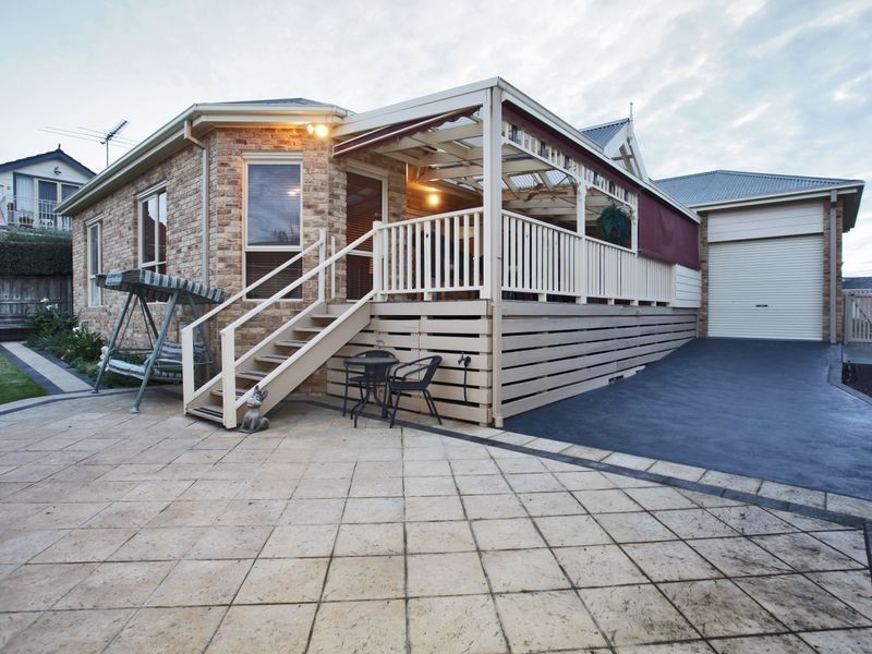 21 Fern Way, Narre Warren South VIC 3805