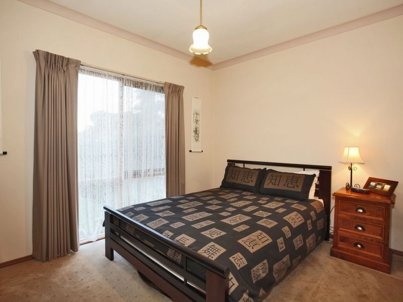 21 Fern Way, Narre Warren South VIC 3805