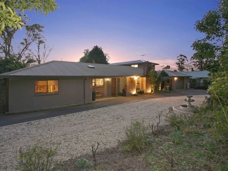 1 Stoney Creek Road, Beaconsfield Upper VIC 3808