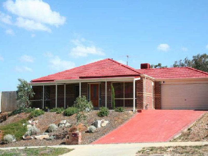 81 ONeil Road, Beaconsfield VIC 3807