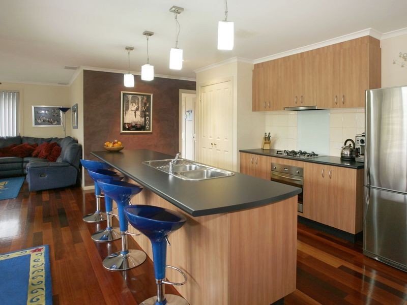 32 Parkwood Avenue, Narre Warren South VIC 3805