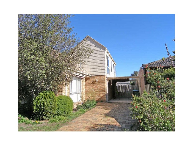 12 Illowra Court, Berwick VIC 3806