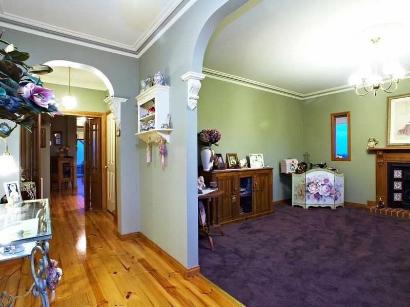 14 Royal Crescent, Beaconsfield VIC 3807