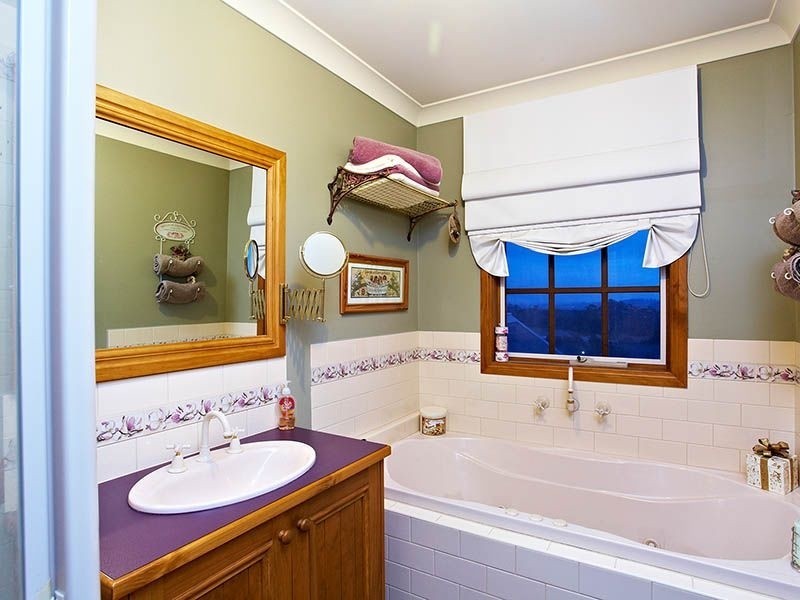 14 Royal Crescent, Beaconsfield VIC 3807