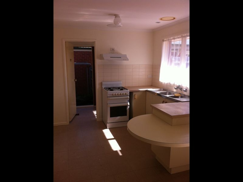 1A/ Madden Retreat, Berwick VIC 3806