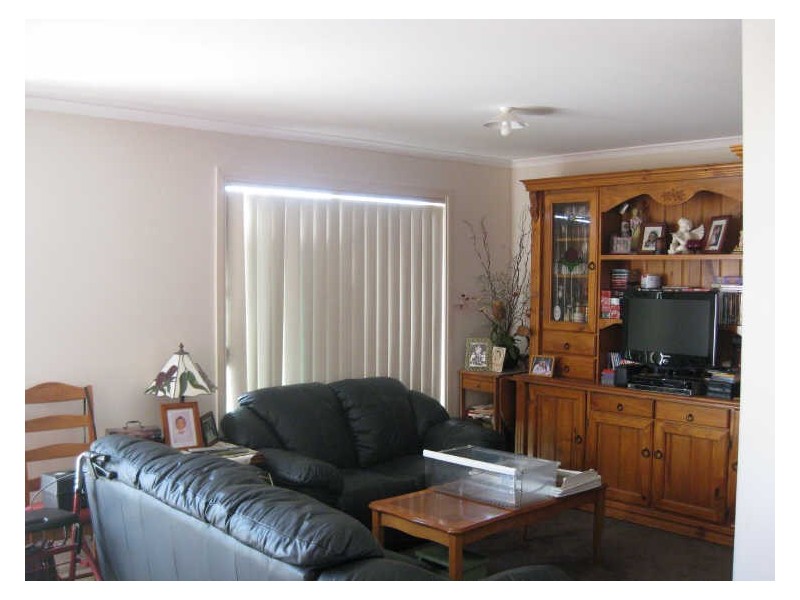4/21 Merrijig Avenue, Cranbourne VIC 3977