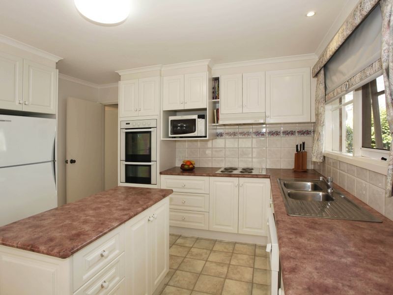 11 Hudson Street, Beaconsfield VIC 3807