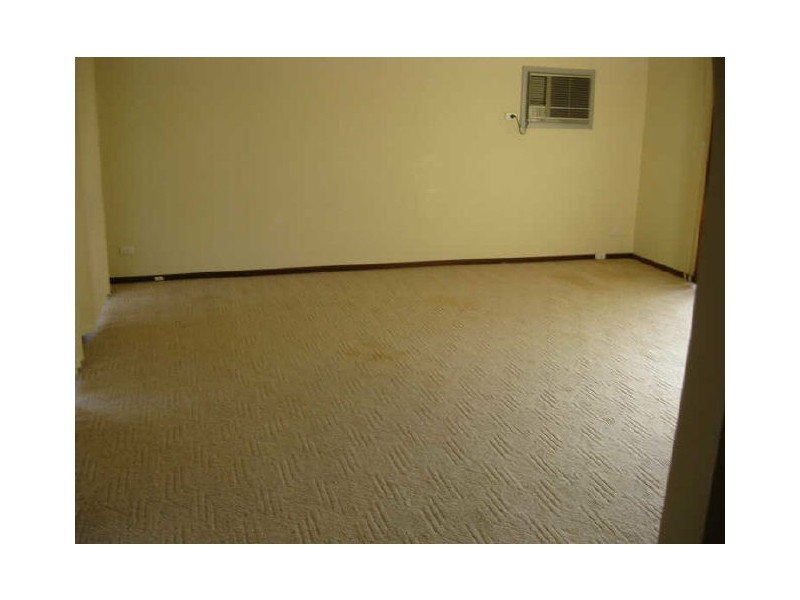 4 Ambleside Crescent, Berwick VIC 3806