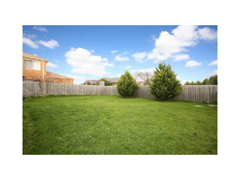 405 Centre Road, Berwick VIC 3806