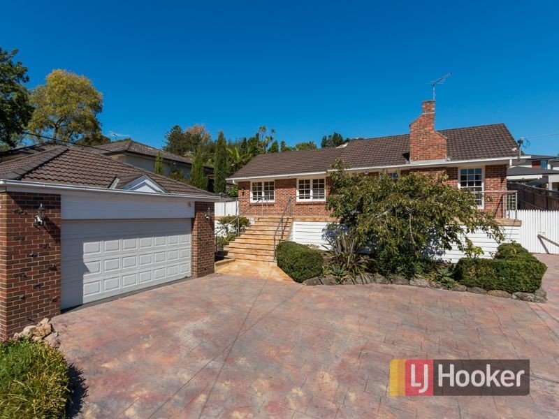 42 Peel Street, Berwick VIC 3806