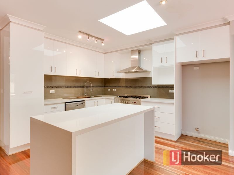 42 Peel Street, Berwick VIC 3806