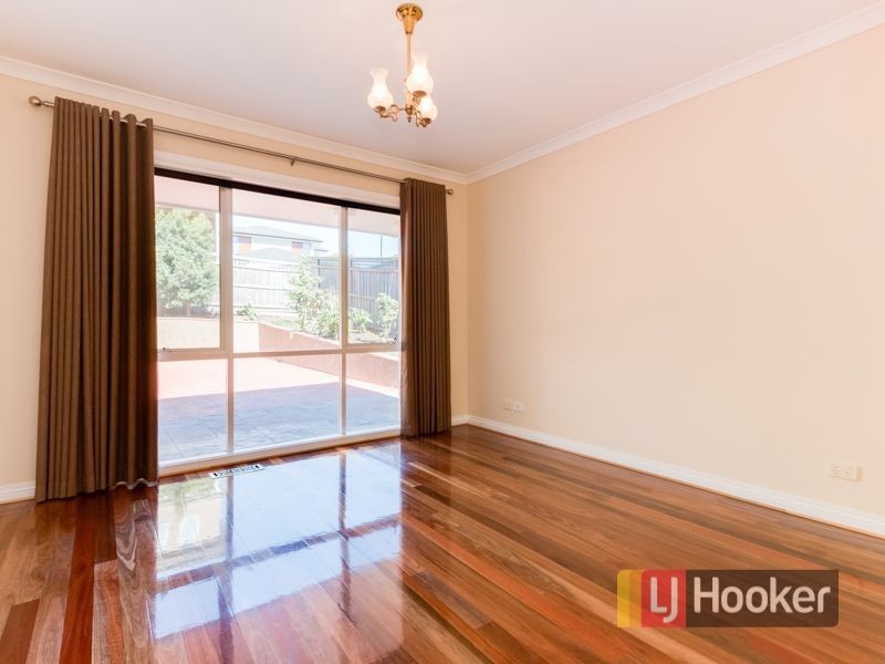 42 Peel Street, Berwick VIC 3806