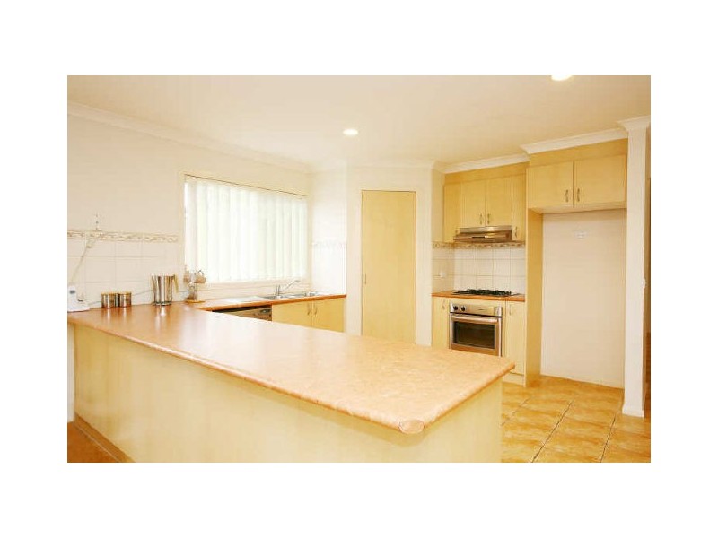 172 The Promenade, Narre Warren South VIC 3805