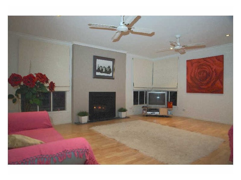 5 Bruce Court, Berwick VIC 3806