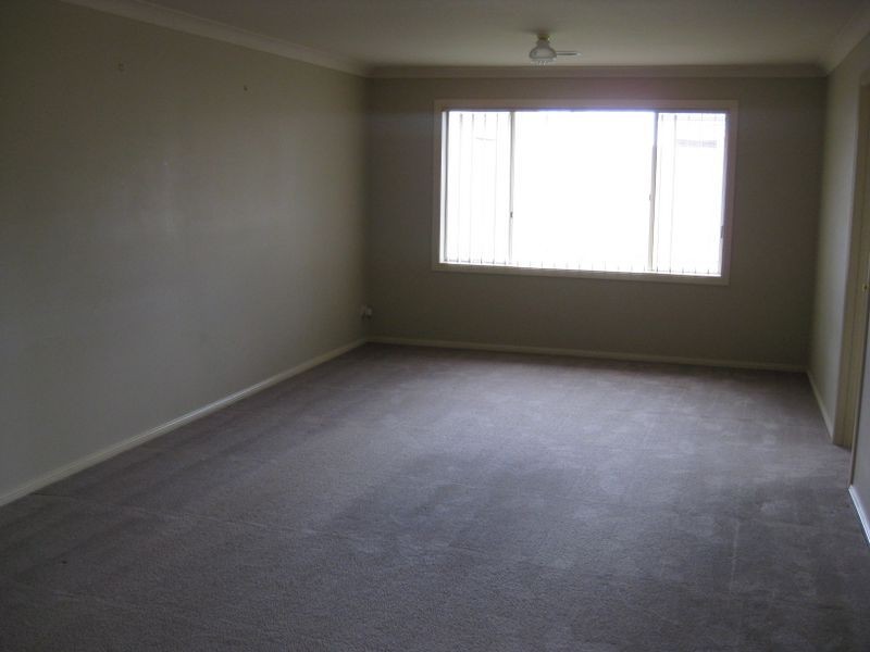 14 Silverstone Drive, Cranbourne VIC 3977