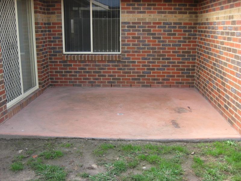 14 Silverstone Drive, Cranbourne VIC 3977