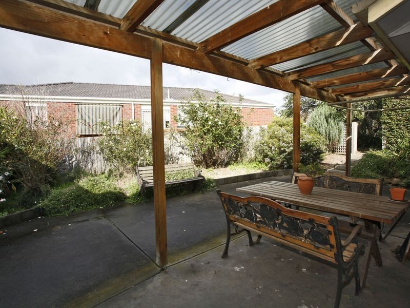 44 Jarryd Crescent, Berwick VIC 3806