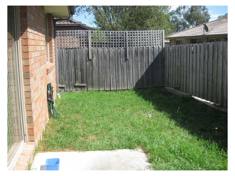 6/18 Huntingtower Crescent, Langwarrin VIC 3910