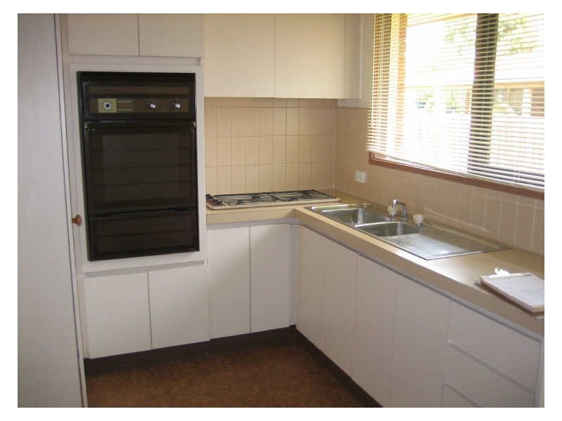 2/5 Stella Street, Beaconsfield VIC 3807