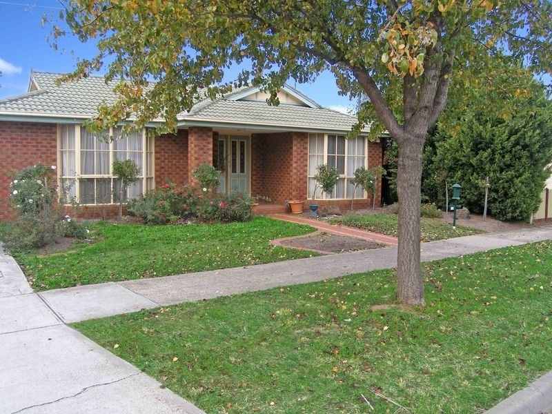 149 Hinrichsen Drive, Hallam VIC 3803