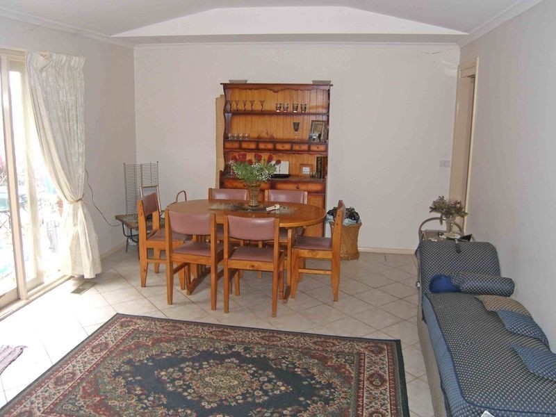 149 Hinrichsen Drive, Hallam VIC 3803