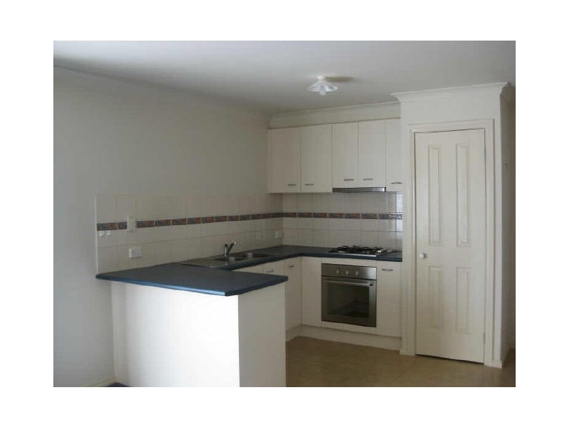 2/8 Norwarran Way, Langwarrin VIC 3910