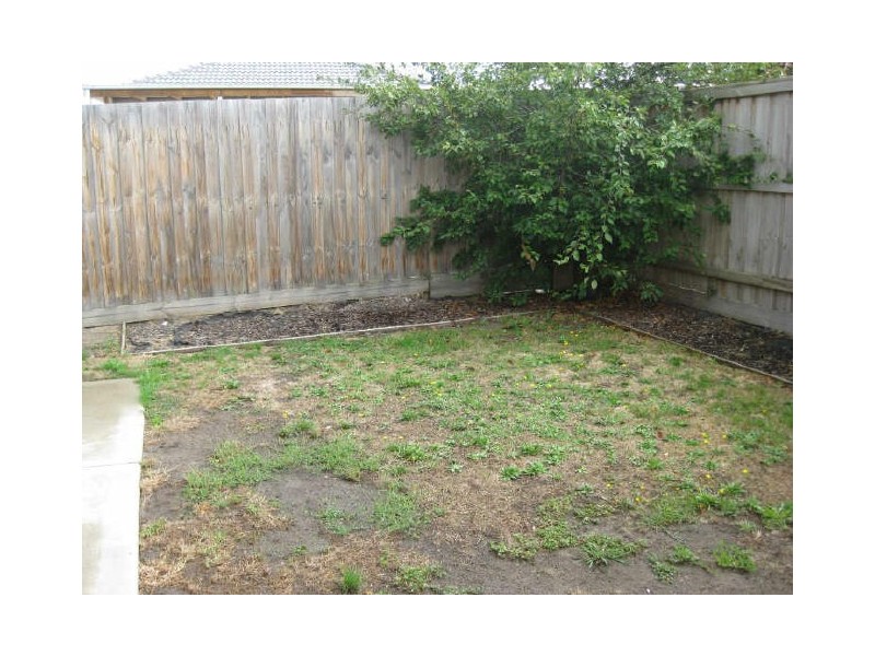 2/8 Norwarran Way, Langwarrin VIC 3910