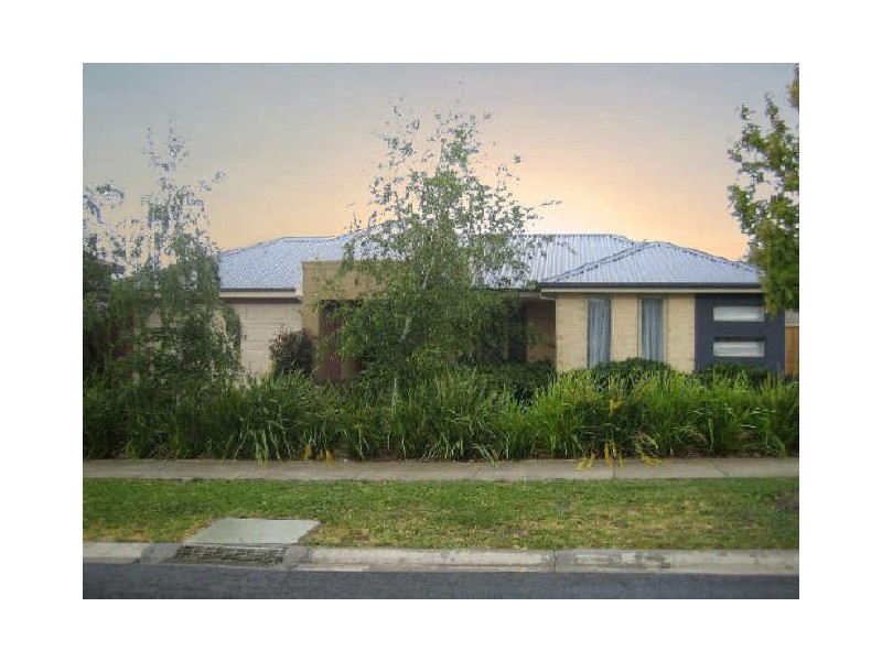 6 Cedarwood Crescent, Berwick VIC 3806