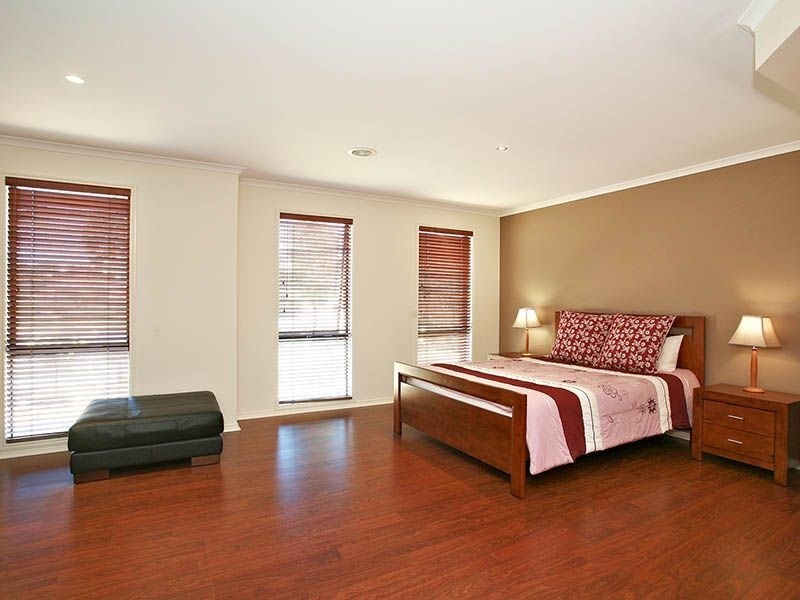 6 Inga Court, Berwick VIC 3806