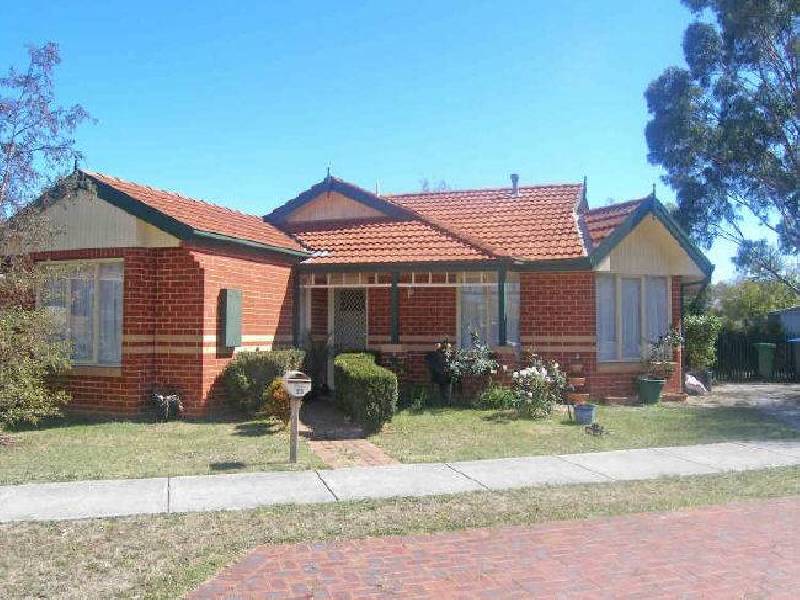 23 Insignia Crescent, Berwick VIC 3806