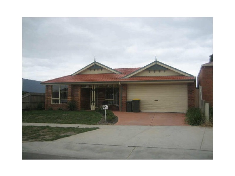 43 Sunny Vale Drive, Langwarrin VIC 3910