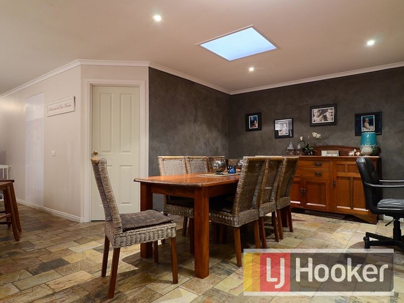 15 Kelburn Road, Berwick VIC 3806