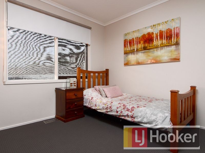 15 Kelburn Road, Berwick VIC 3806