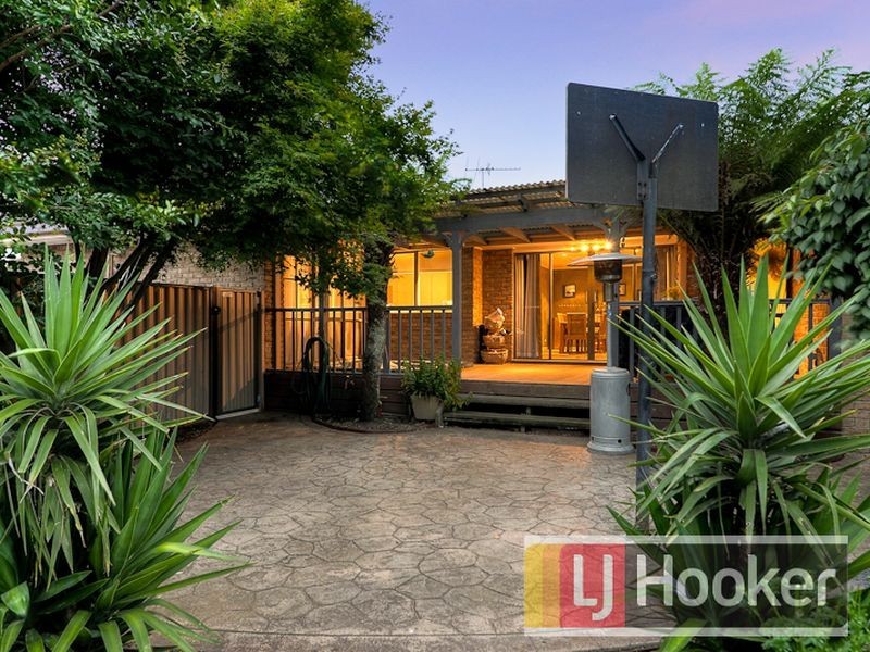 15 Kelburn Road, Berwick VIC 3806