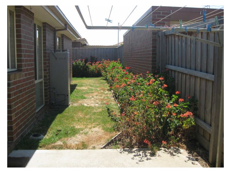 17/8 Norwarran Way, Langwarrin VIC 3910