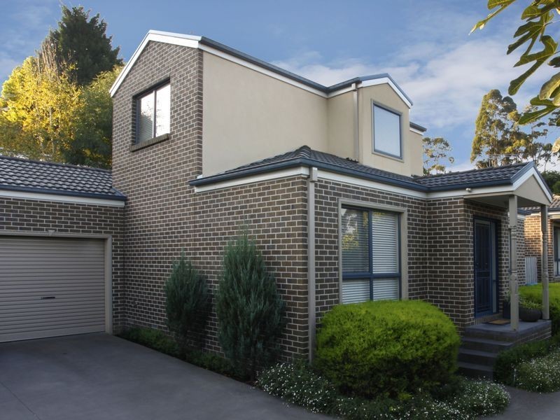 2/49 Palmerston Street, Berwick VIC 3806