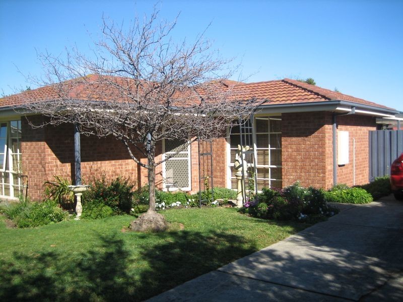 2 Gumnut Court, Berwick VIC 3806