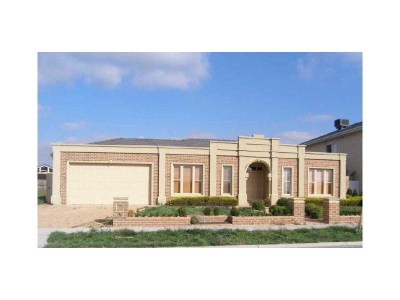 7 The Esplanade, Narre Warren South VIC 3805