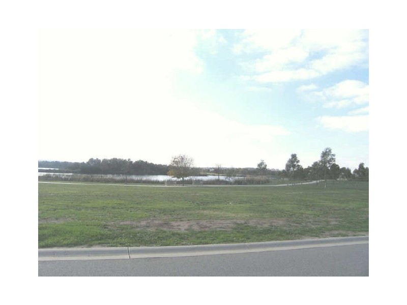 7 The Esplanade, Narre Warren South VIC 3805